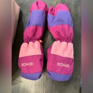 Kombi Pink and Purple Mittens